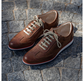 BROWN LEATHER SNEAKERS