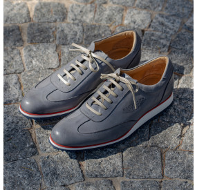 GREY LEATHER SNEAKERS