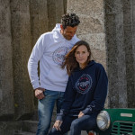 NAVY SWEAT SHIRT WITH CAPUCHE